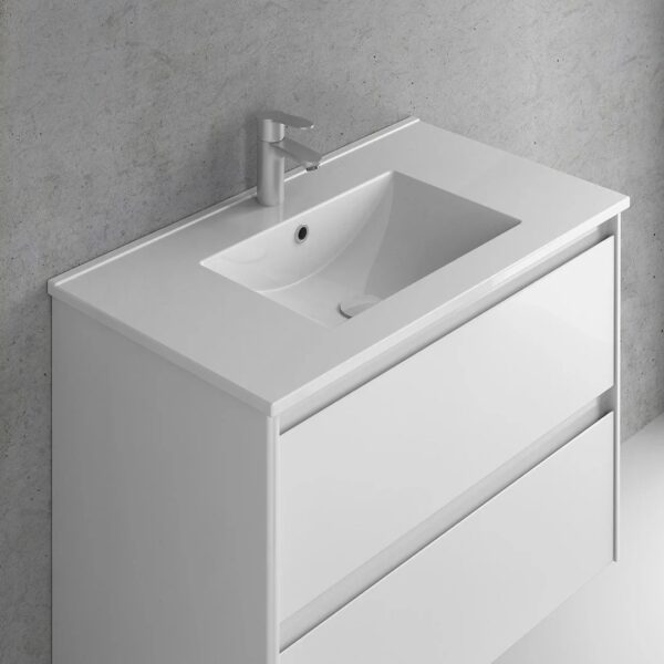 Royo Kyra 24" Ceramic Washbasin